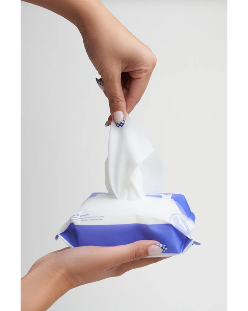 Barefoot Scientist Clean State Textured Foot Cleansing Towelettes - Image 2