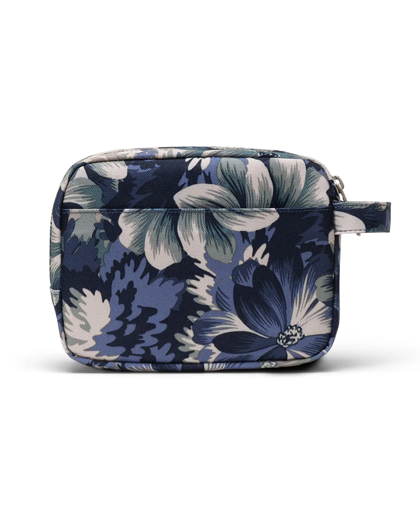 Herschel Supply Co Chapter Travel Kit - Floral Tapestry - Image 4