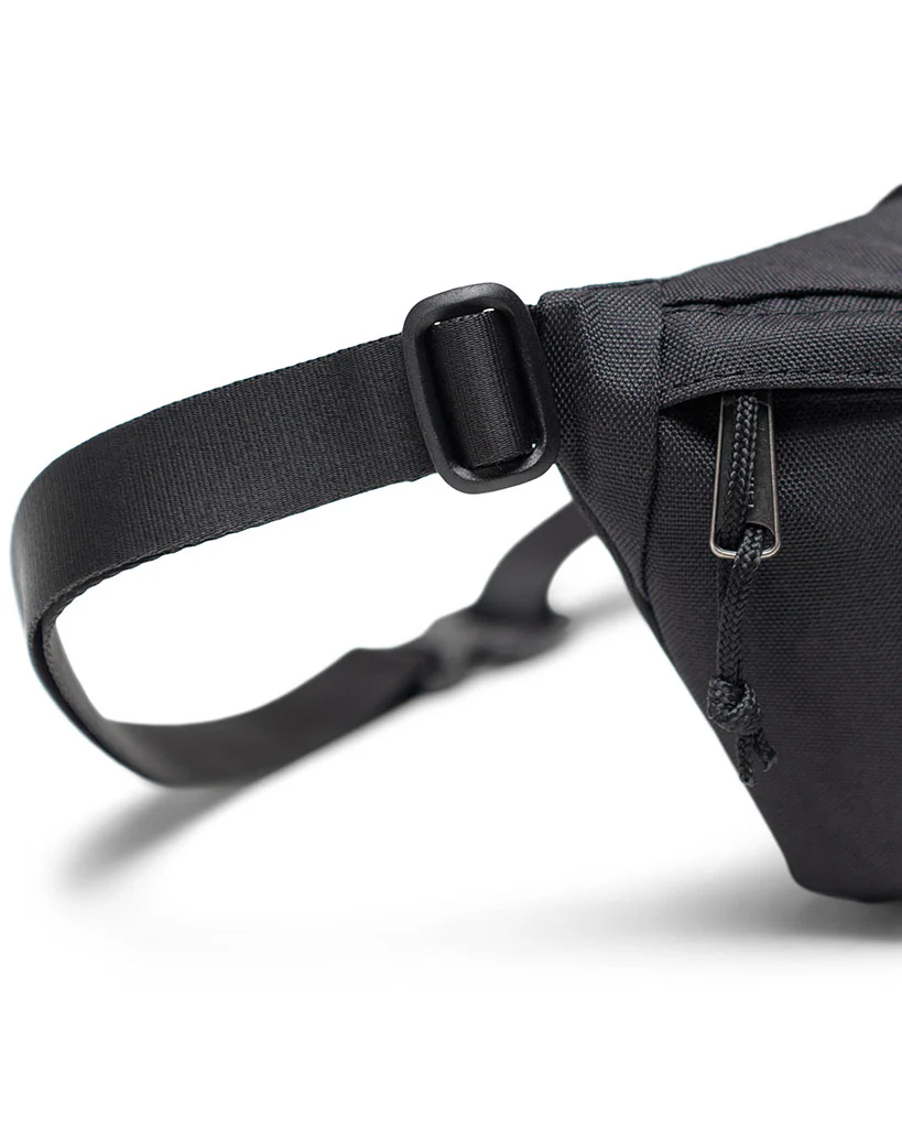 Herschel Supply Co Classic™ Hip Pack - Black - Image 4