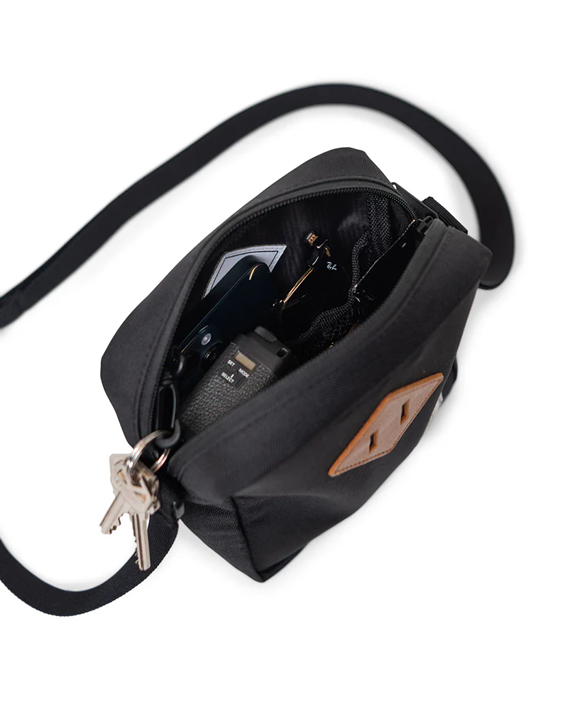 Herschel Supply Co Heritage™ Crossbody Bag - Black - Image 4