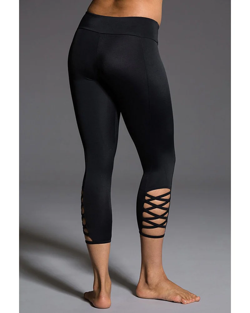 Onzie Weave Capri Legging - 289 Womens - Black - Image 2